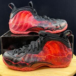 Size 9.5 Nike Air Foamposite One Stranger Things Men’s Black IR7336-001 New